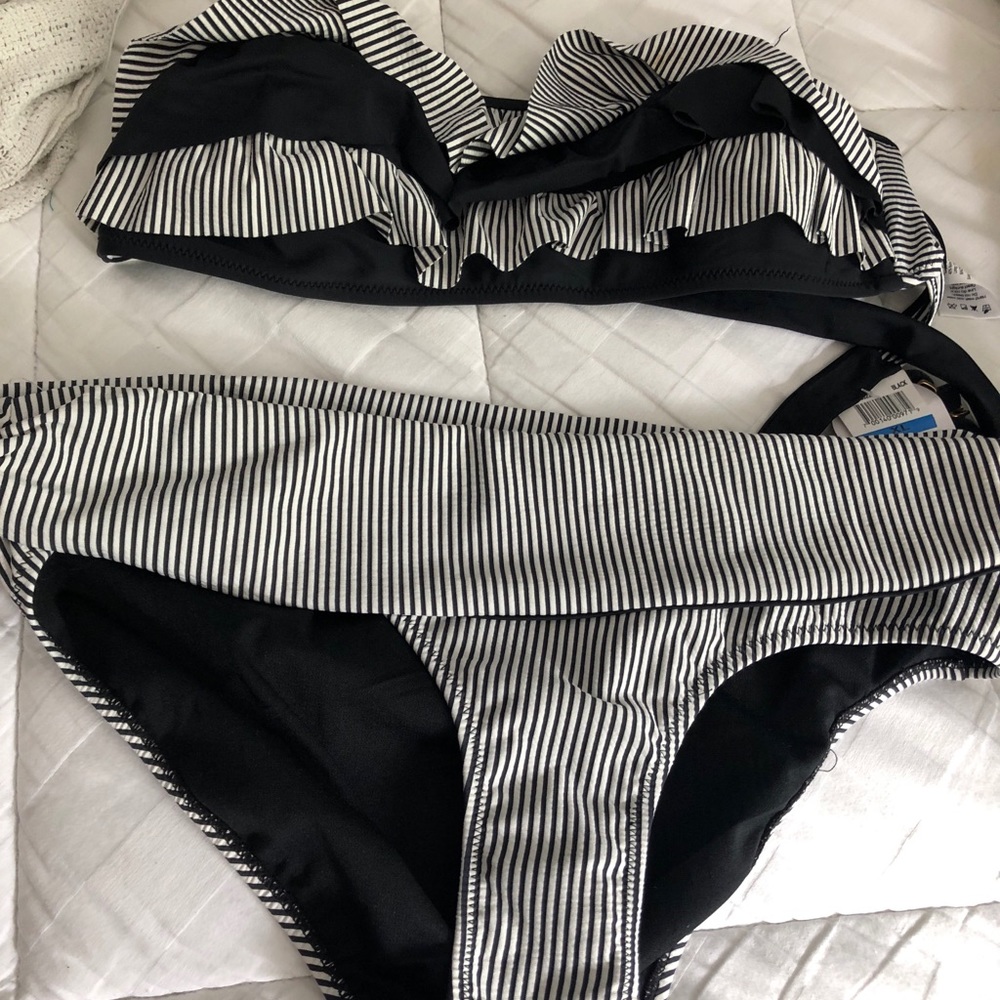 Jessica Simpson bikini